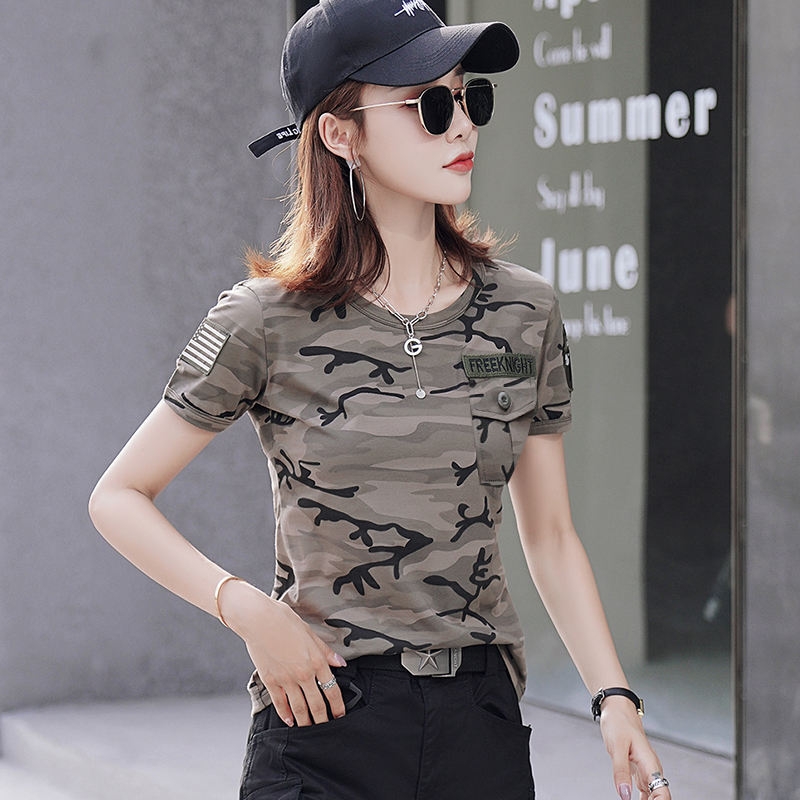 迷彩t恤女短袖2022新款潮夏时尚弹力显瘦军绿色宽松半袖休闲上衣