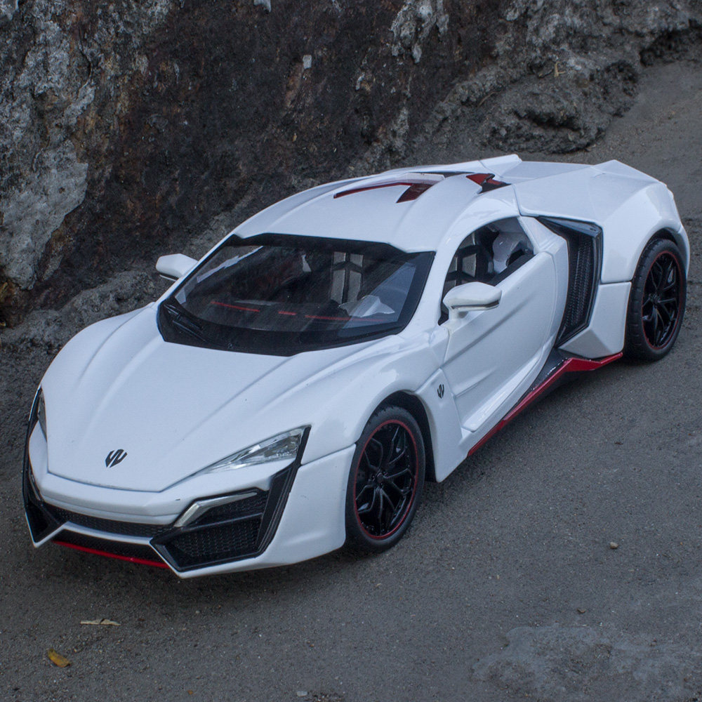 速度与1 24莱肯仿真激情超跑儿童合金属声光回力汽车玩具模型摆件