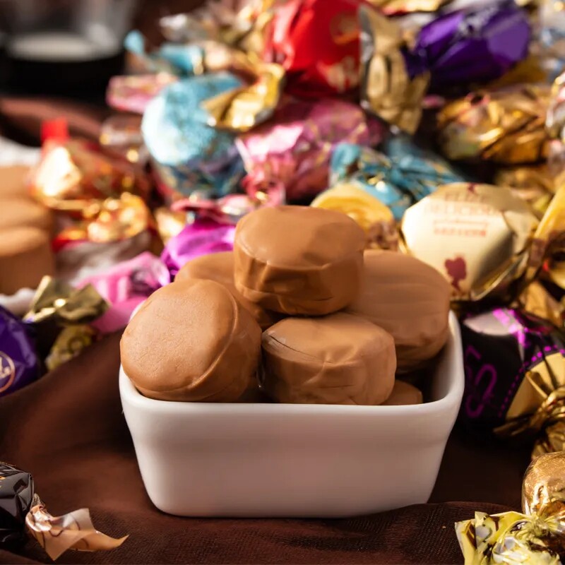 糖果巧克力太妃糖爆浆夹心巧克力