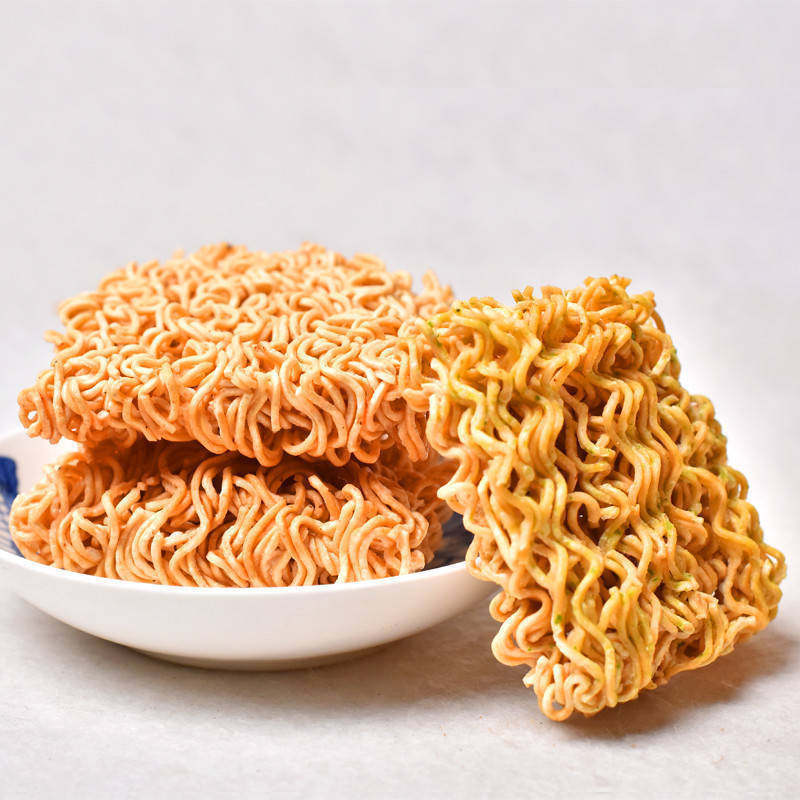 九洲五味掌心干脆网红零食干吃方便面休闲食品整箱冲泡方便面