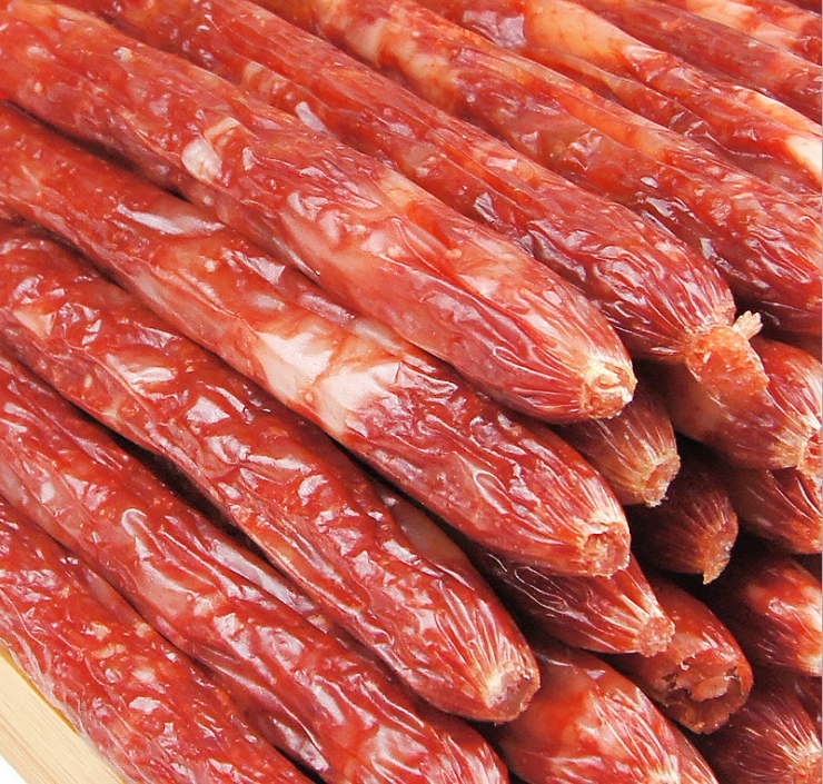 腊肠广东特产广式冠奇江门广味腊肉烤肠咸甜香肠