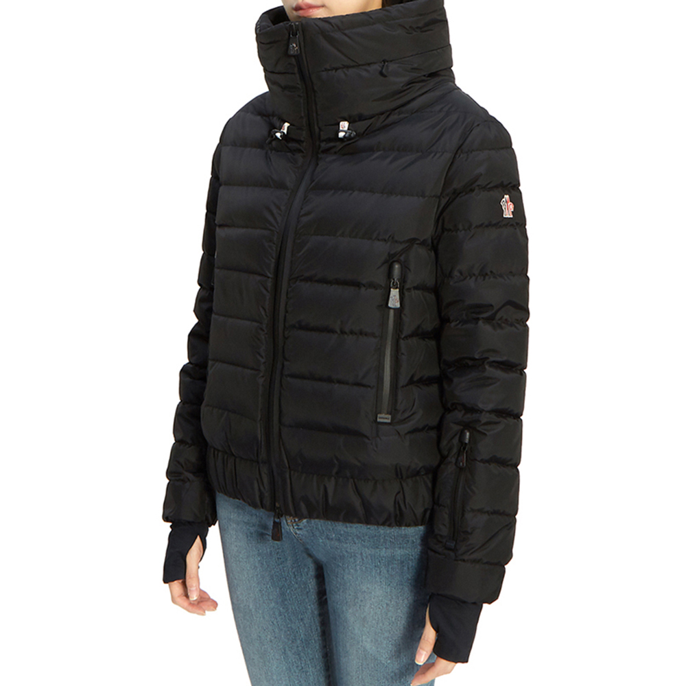 moncler盟可睐女士拉链开合黑色短款羽绒服