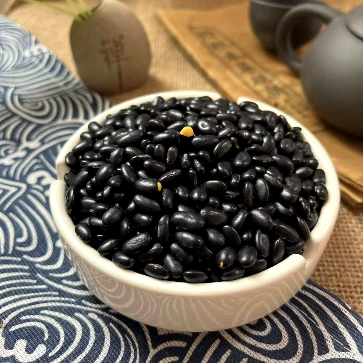 优质黄心黑食用小豆心黑豆芽黄芯肾自产农家一斤黑豆