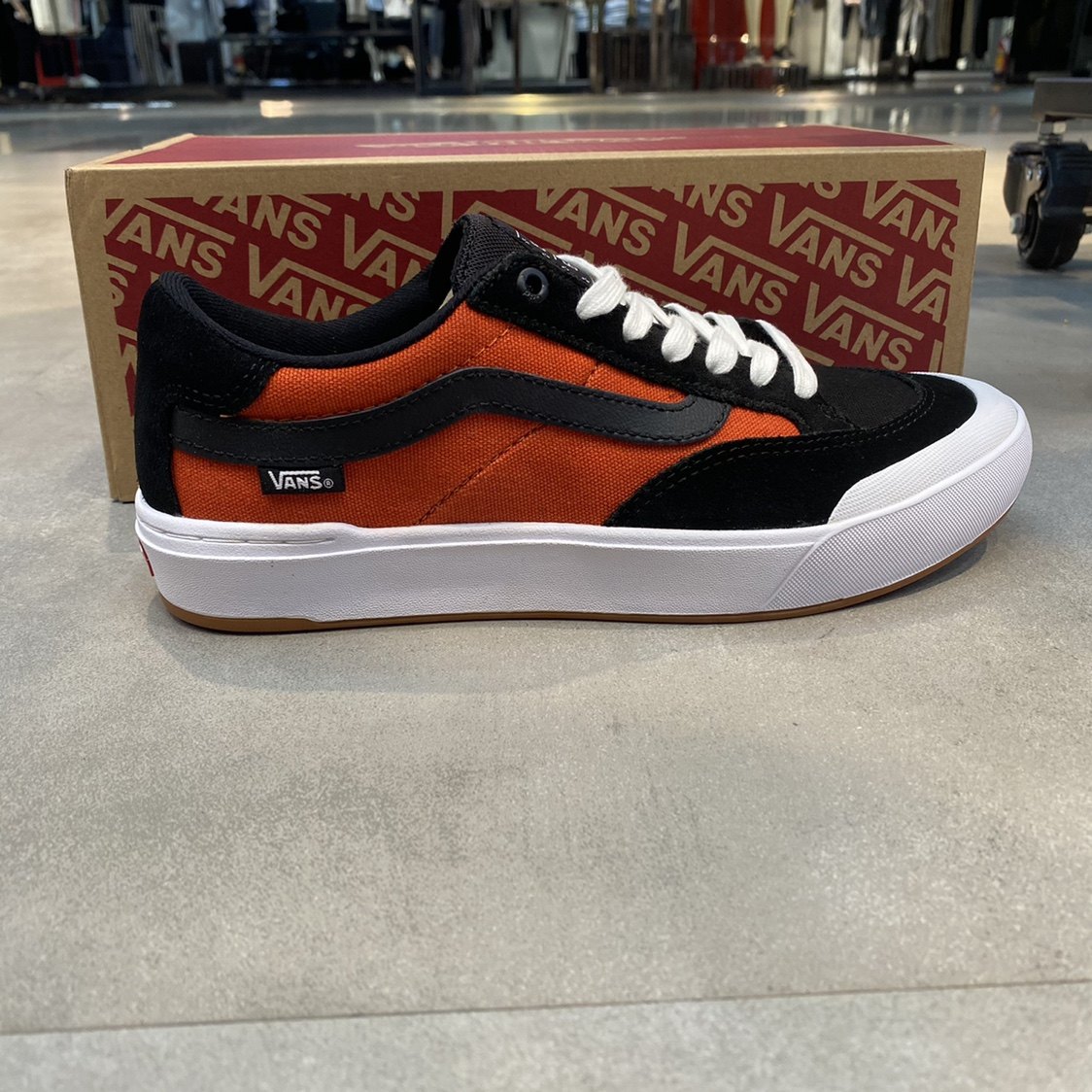 范斯vansberlepro米白白黑麂皮帆布男女专业运动休闲鞋