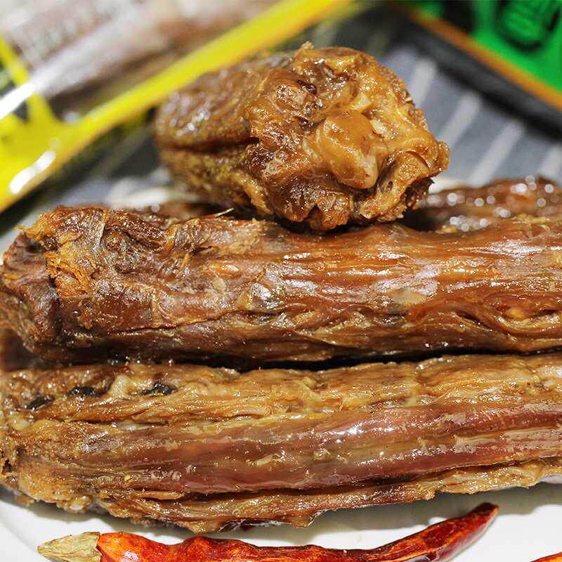 功夫鸭脖整根氮气锁鲜手风干脖子包装鸭肉零食
