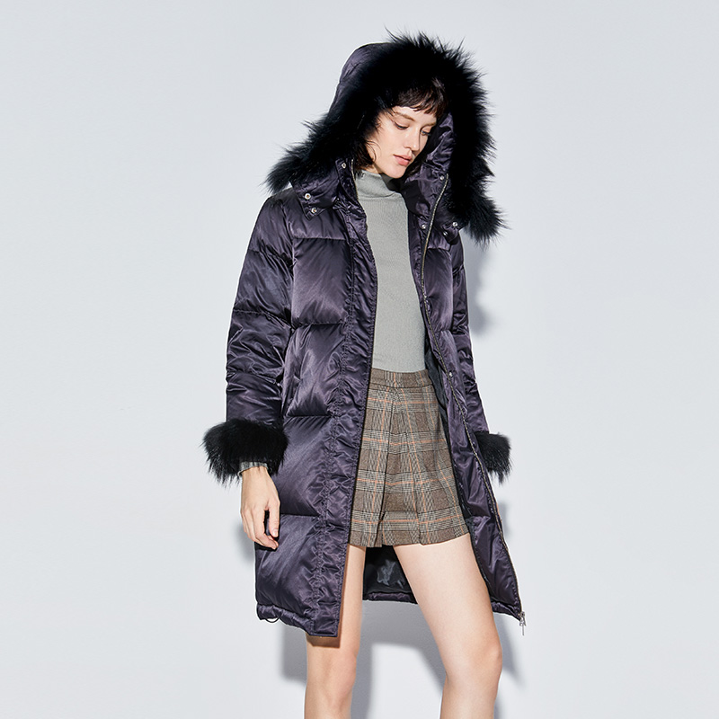 ochirly欧时力2020新款冬装貉子毛领腰带亮面羽绒服女1rw4333800