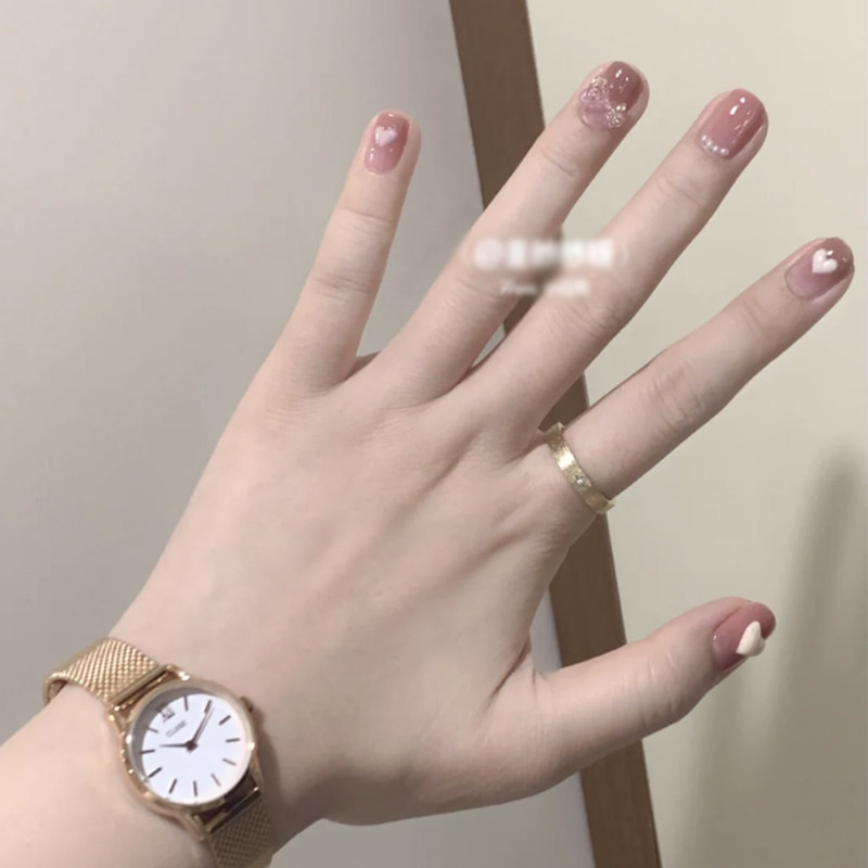 指甲小红书同款手工定制穿戴美甲成品显白短款美甲工具
