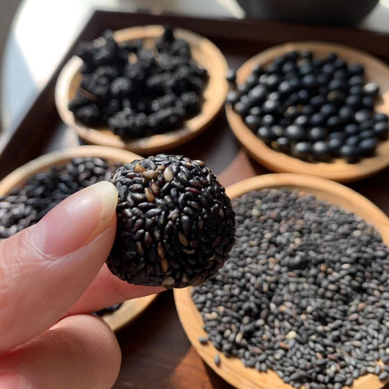 芝麻孕妇低糖九蒸九晒养生辟谷手工黑豆桑葚养生丸