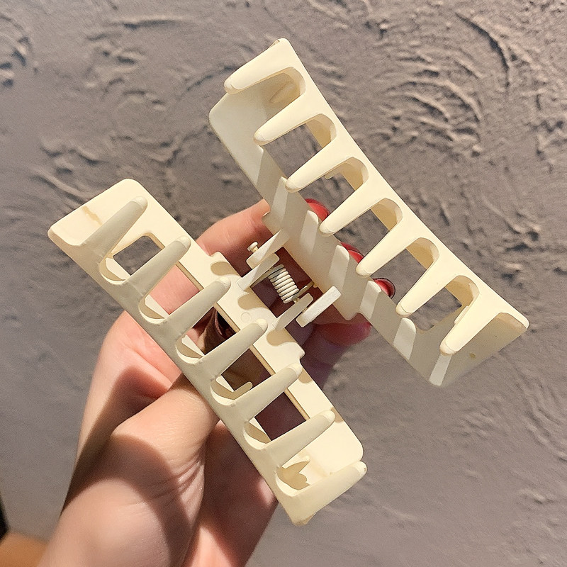 发夹女秋冬后脑勺头发抓夹大号盘发鲨鱼夹发卡毛毛绒发抓夹子头饰