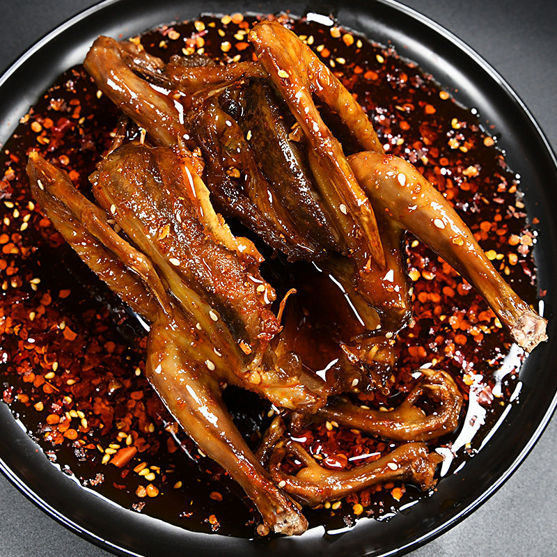 现做现发湖南特产麻辣乳鸽熟食小吃鸽子即食下鸡肉零食