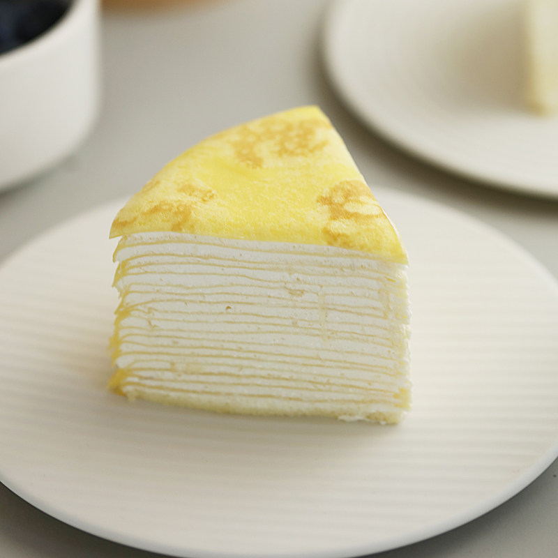 萌慕榴莲千层口感香滑柔软饼皮女士下午茶甜品西式糕点