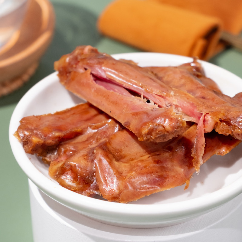 萨啦咪网红零食甜辣烤鸭翅98g