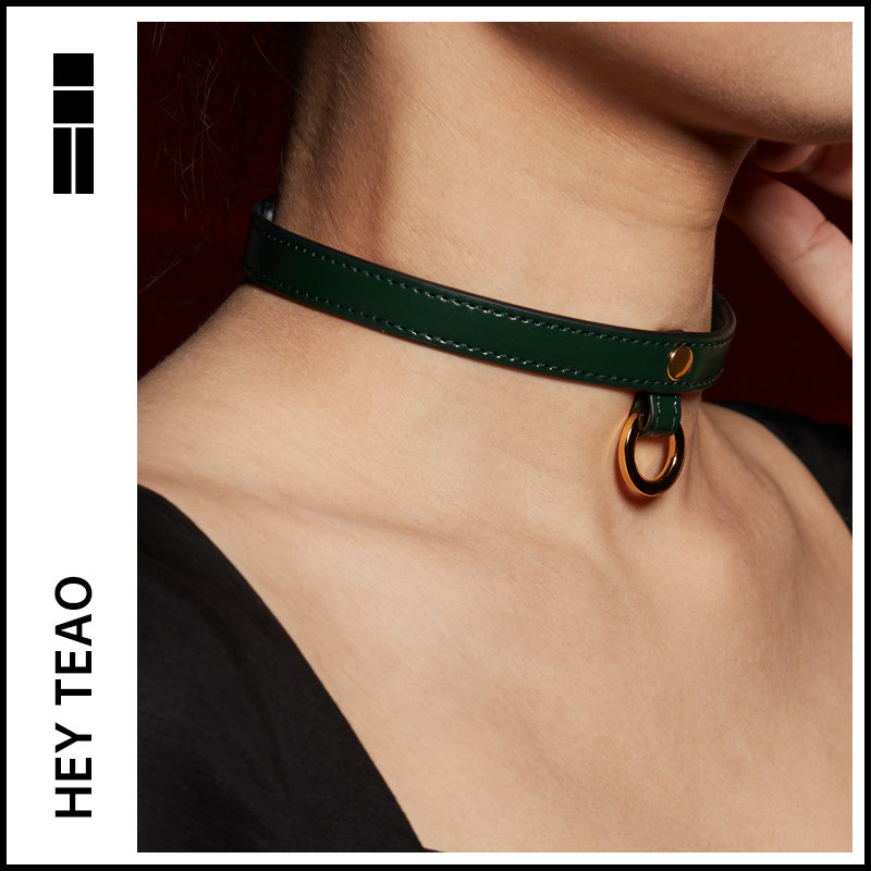 高端手工项圈女m牵引母狗皮质女仆颈带狗链黑色铃铛人戴男奴k9