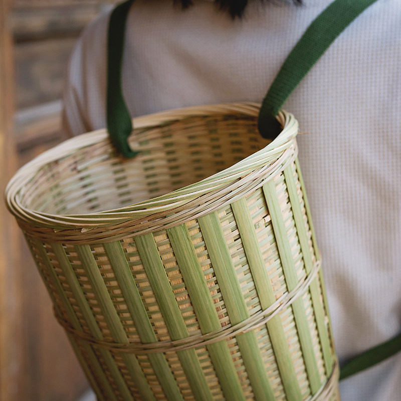 农村手工竹编背篼背篓竹背筐夹背儿童竹编