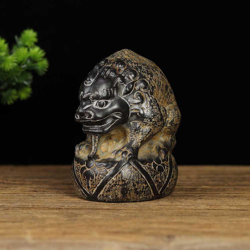 摆件古老青石雕刻貔貅老旧石雕石狮石雕