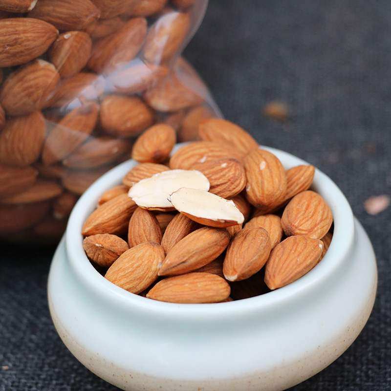 新货坚果零食干果美国原味熟大杏仁盐焗无壳杏仁