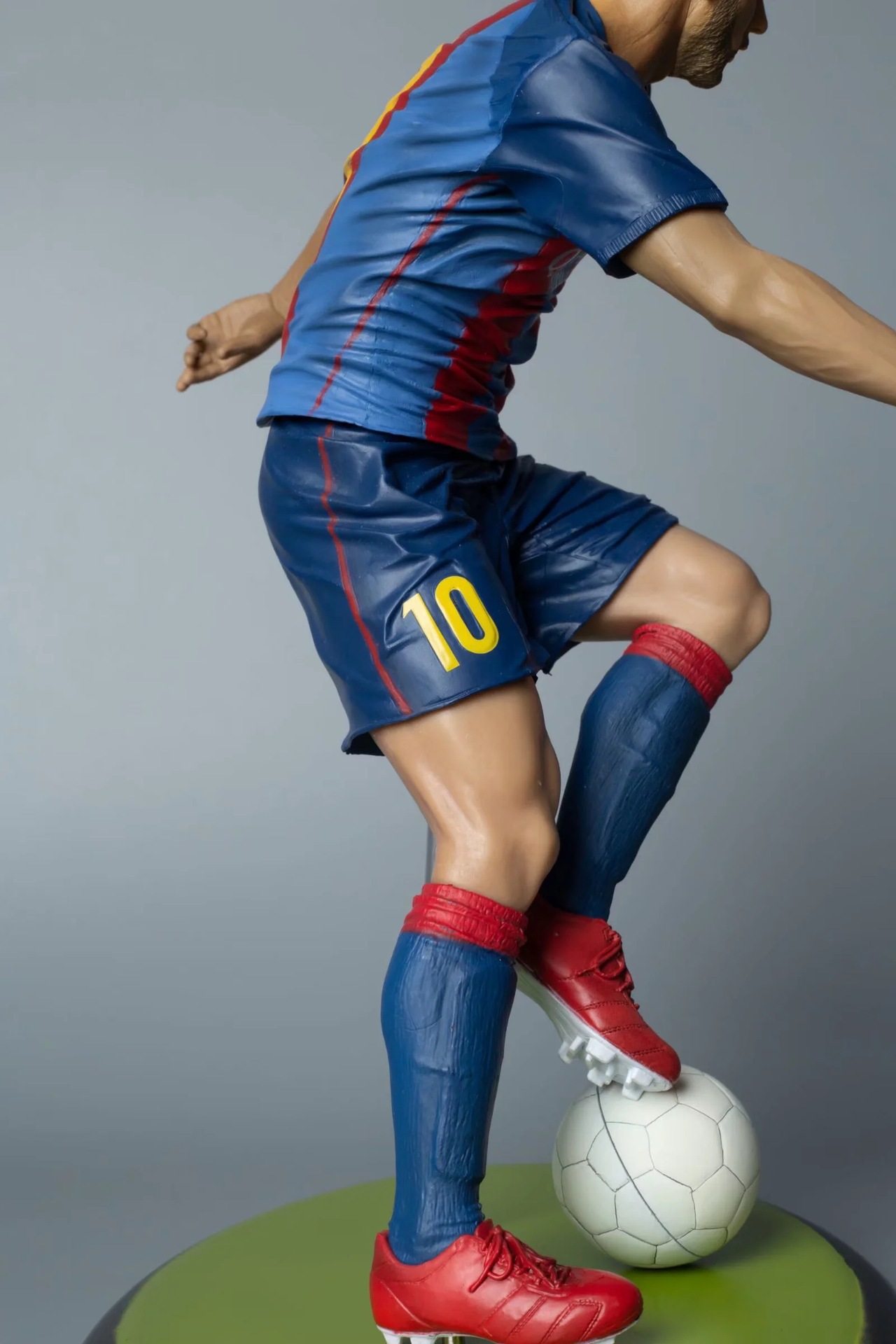 狼族动漫足球明星gk梅西10号球衣雕像模型公仔盒装手办