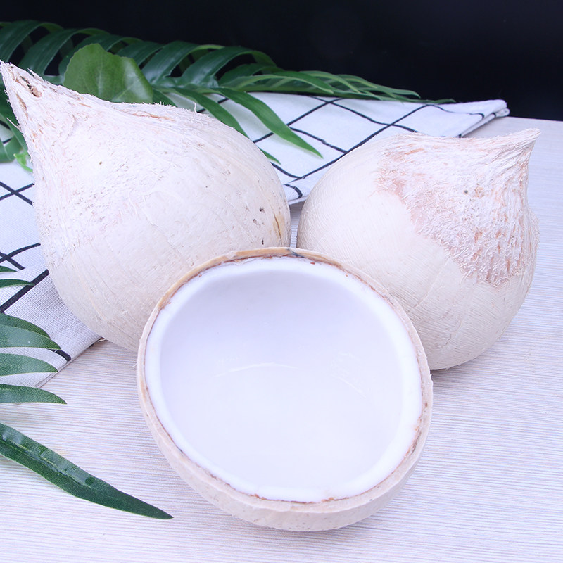 泰国牛奶香椰新鲜水果热带椰青椰皇小奶孕妇椰青