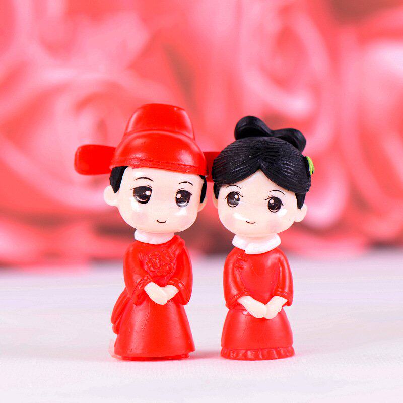 结婚亲嘴情侣摆件pvc塑料婚纱迷你小人人偶摆件