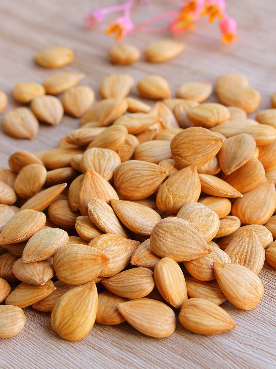 杏仁2022年新货甜杏仁大扁南新鲜袋装装货生熟杏仁