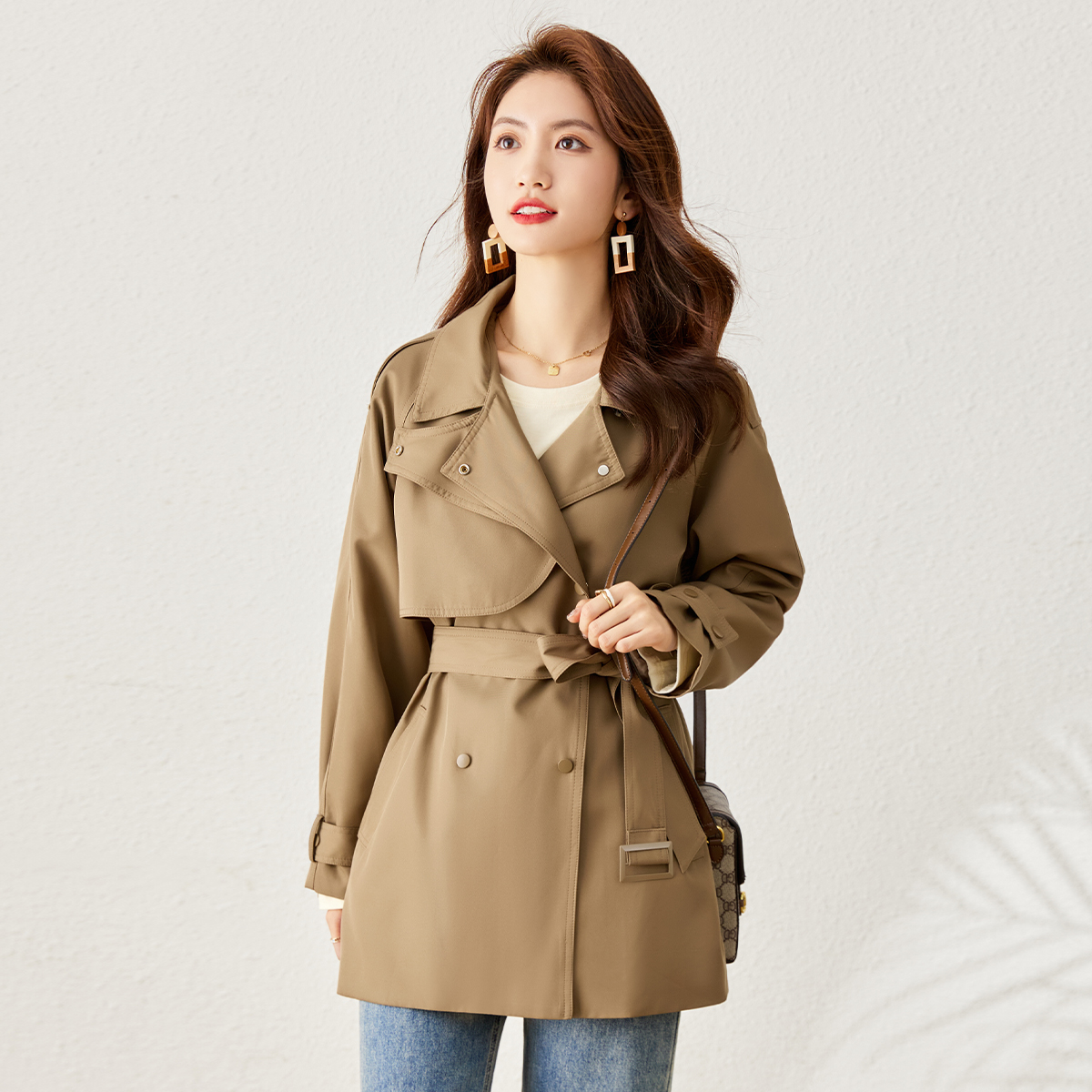 马克华菲女装短款风衣英伦风2022新款高级成熟气质风衣