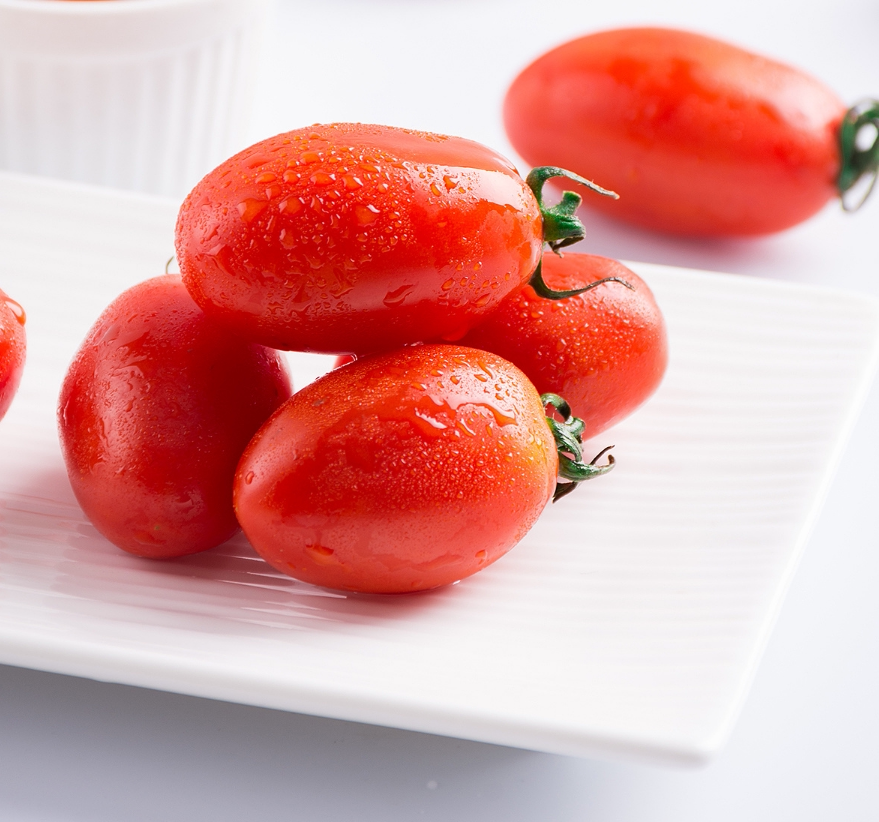 圣女果红果新鲜农家小番茄小西红柿玲珑番茄