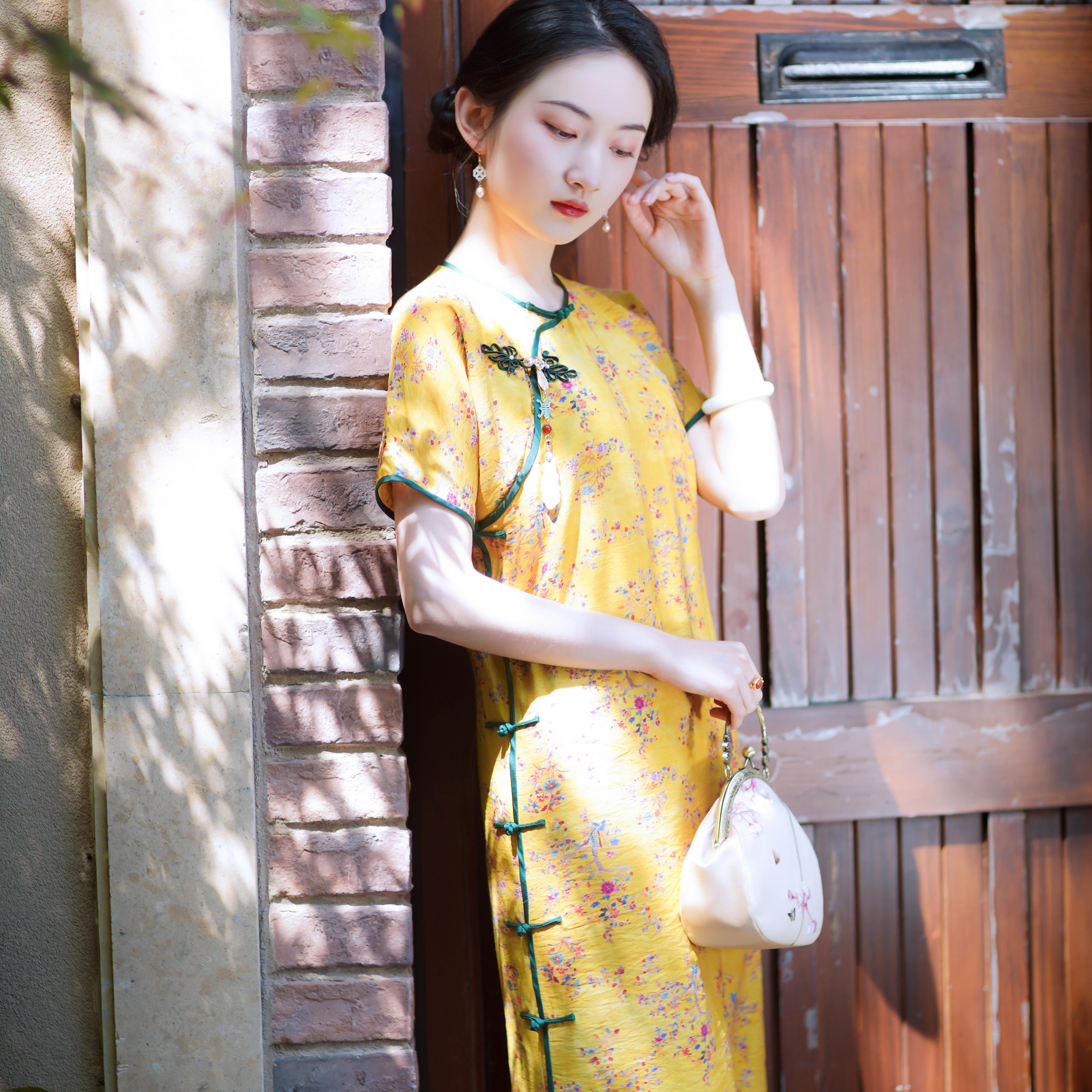 旗袍醉梦人圆领日常年轻国风中式复古旗袍