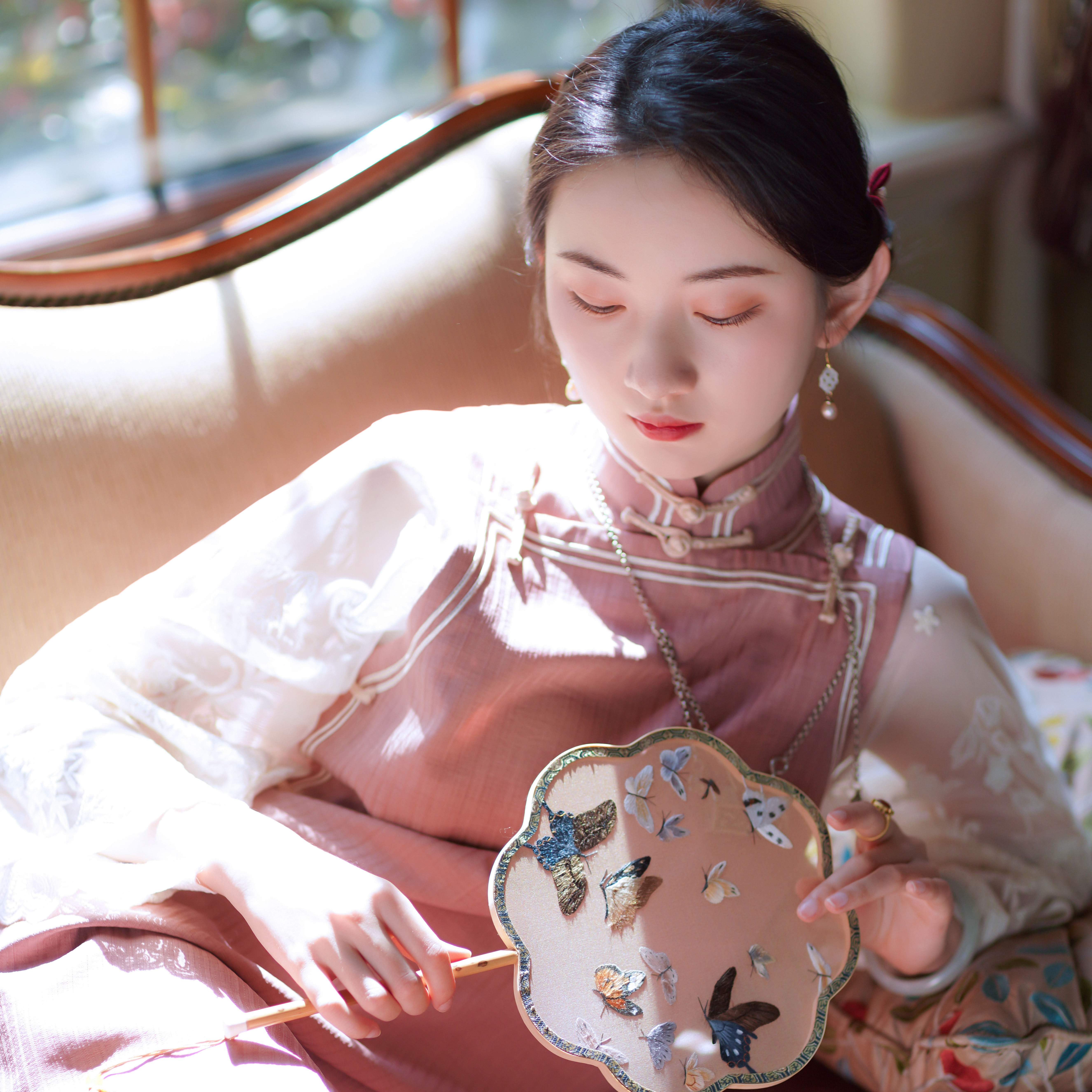 一只杏花2020年秋冬装新款倒大袖古法宽松改良版少女晚清民国旗袍