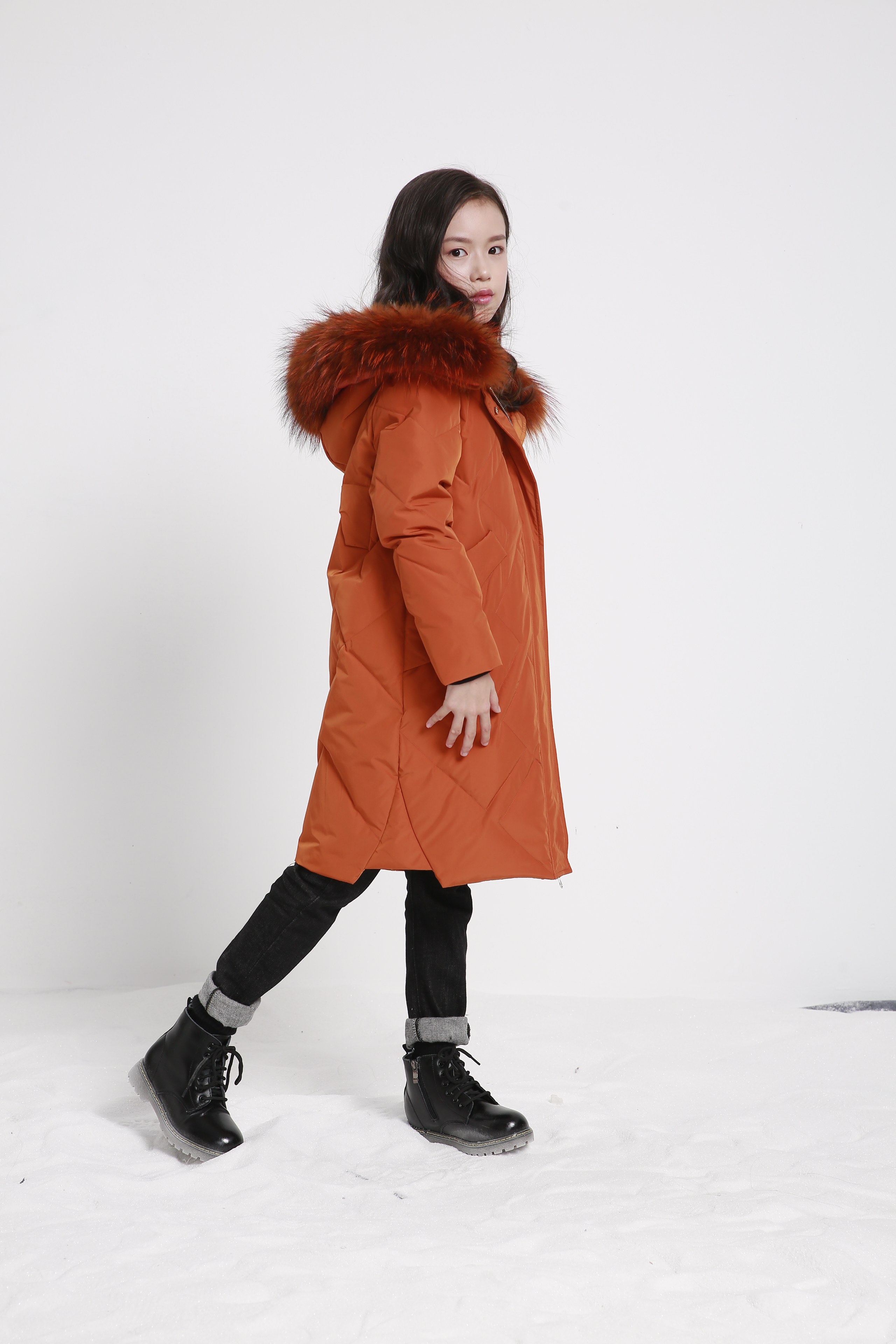贝拉半成品定做翻新衣壳亲子新亲子2019女童成品羽绒服
