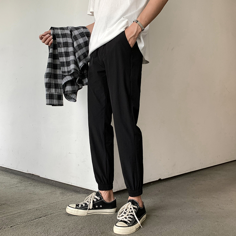 裤子男潮牌休闲裤夏季冰丝薄款九分裤男运动裤束脚裤男生小脚裤男