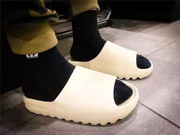 新品椰子拖鞋侃爷yeezy一字拖女slide时尚厚底一字拖