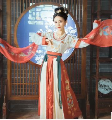 上海古装出租传统汉服坦领半臂女襦裙女敦煌元素服饰