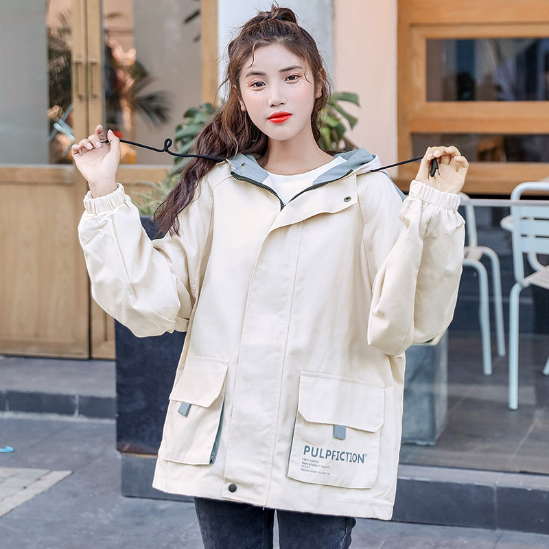 秋天衣服女外套2019春秋新款宽松韩版学生工装少女短款风衣棒球服