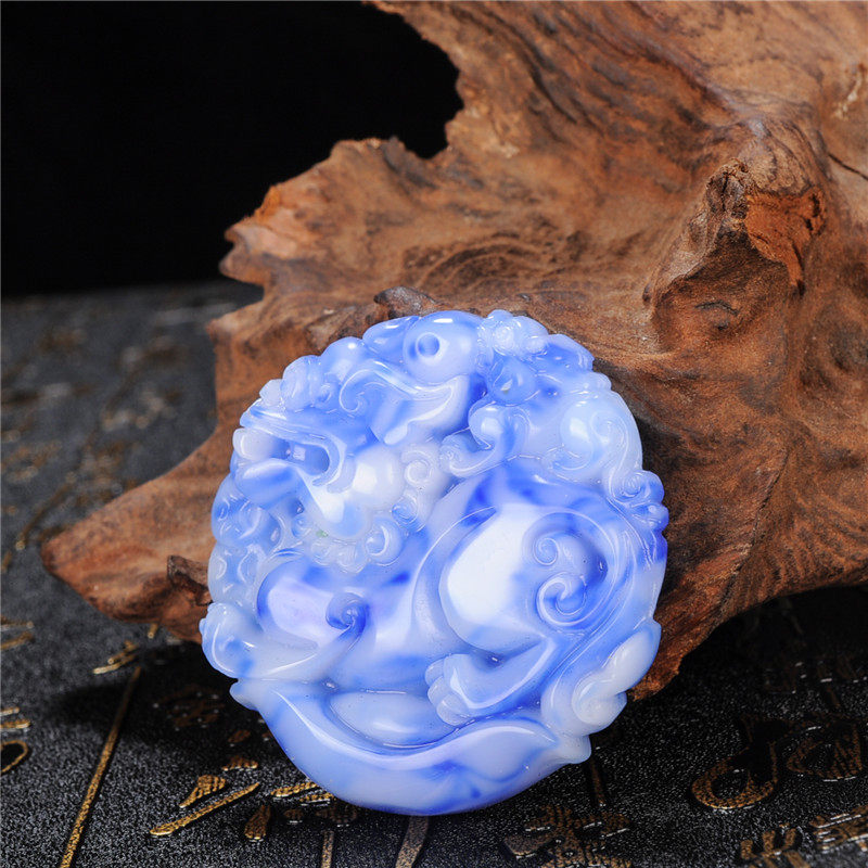 新疆和田青花吉祥麒麟项链吊坠挂件天然玉石颈饰