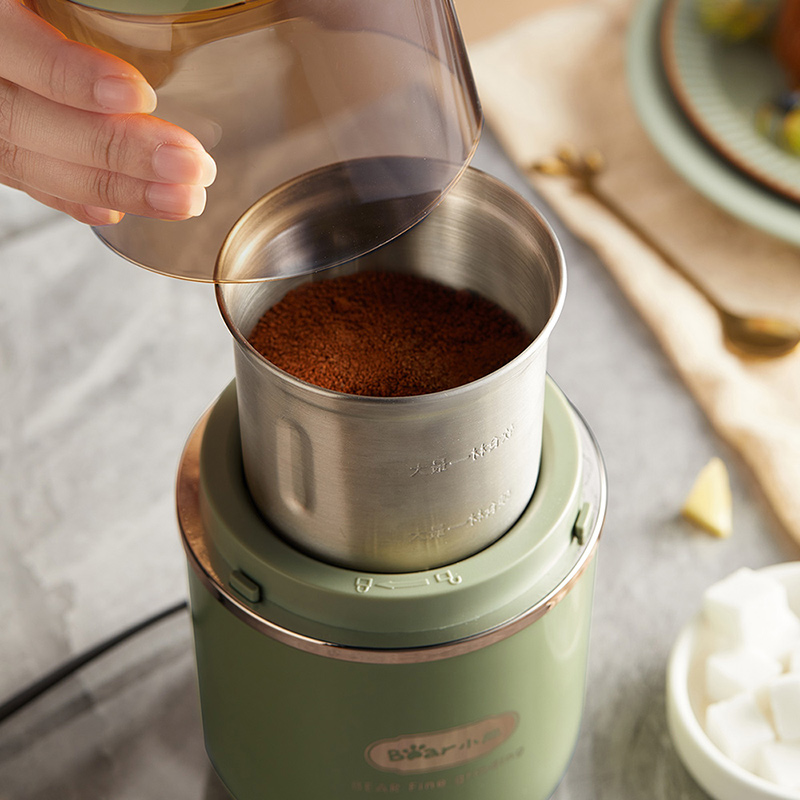 小熊磨粉机家用多功能小型电动研磨超细干磨五谷粉碎打粉器磨豆机 –