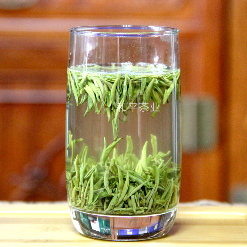 2022新茶头采嫩芽明前特级和平翠峰绿茶紫阳富硒茶产区半斤礼盒装