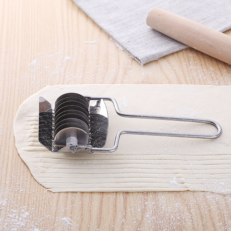 家用不锈钢手动切面器小型压面机面条机压面模具切面条刀