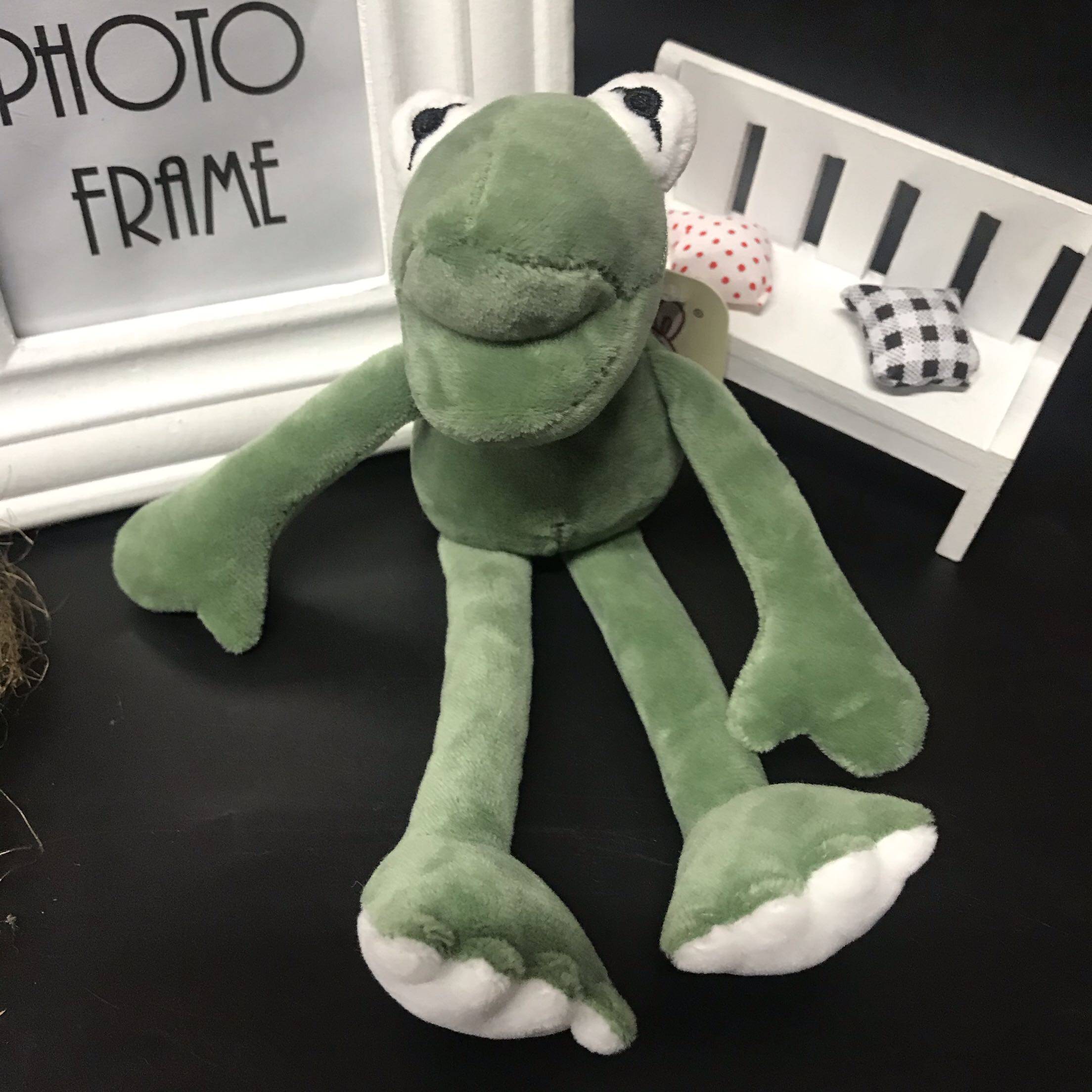 卡通毛绒长腿青蛙王子汽车钥匙扣挂件可爱情侣男女