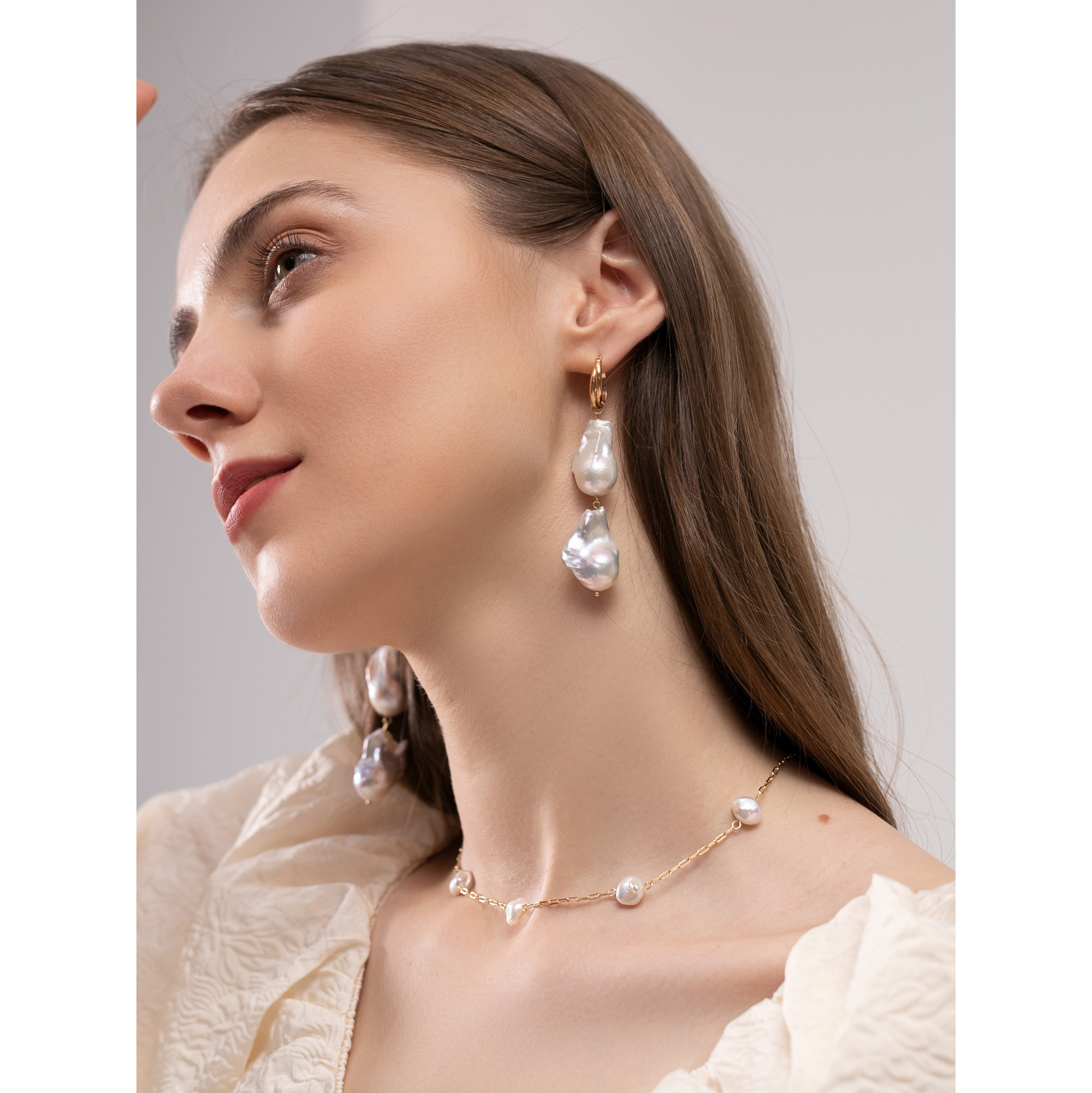 原创设计优雅极美镜面光泽复古超级天然巴洛克耳环