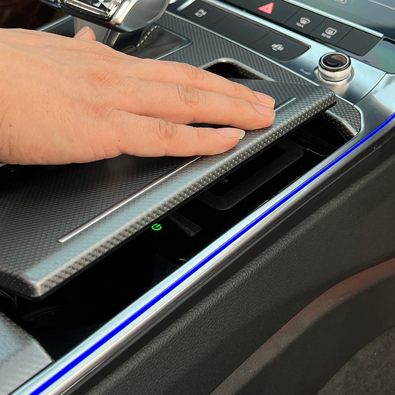 奥迪奥迪车车载无线充电器a4la6lq5la5a7q3车载充电器