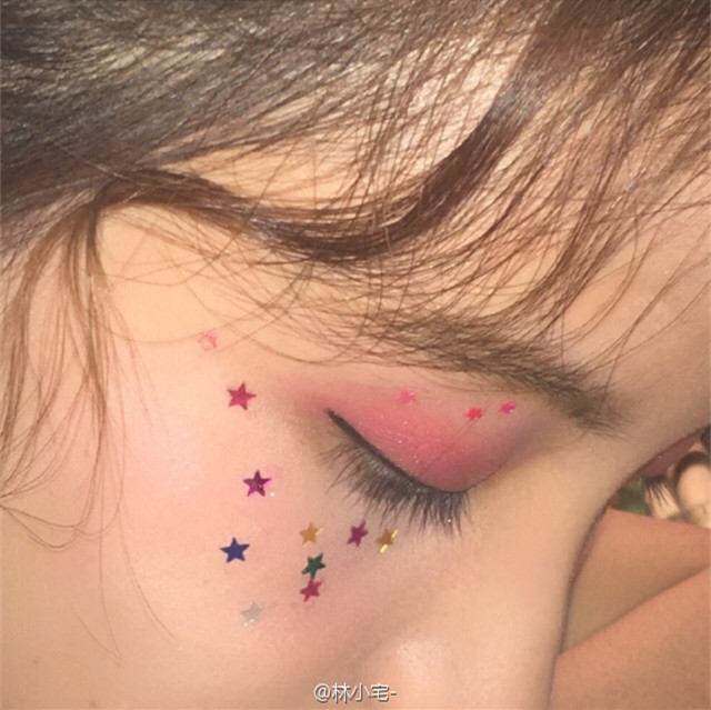 亮片主播网红同款眼lolita眼影眼角造型五角星爱心眼影