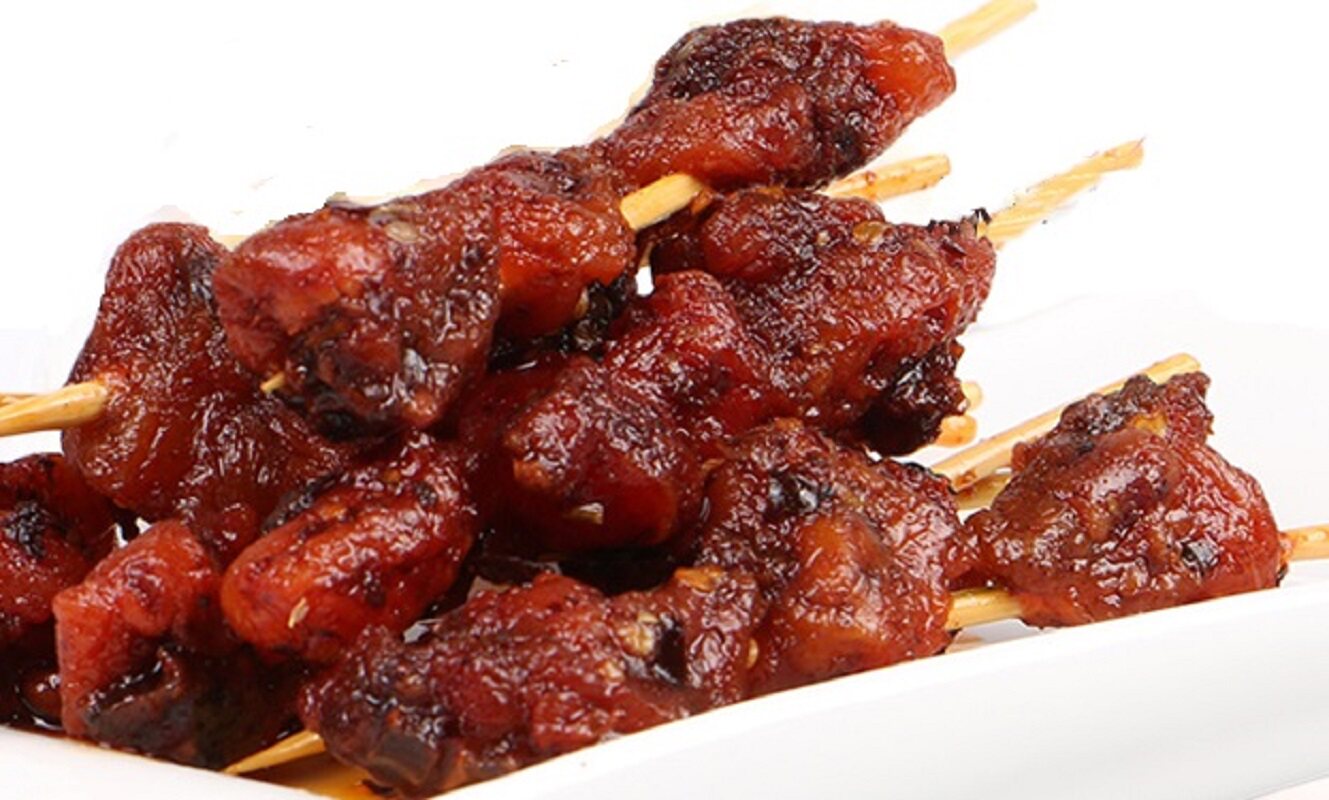 四川小吃特色秘制零食休闲麻辣鸡肉辣子干登眼鸡肉零食