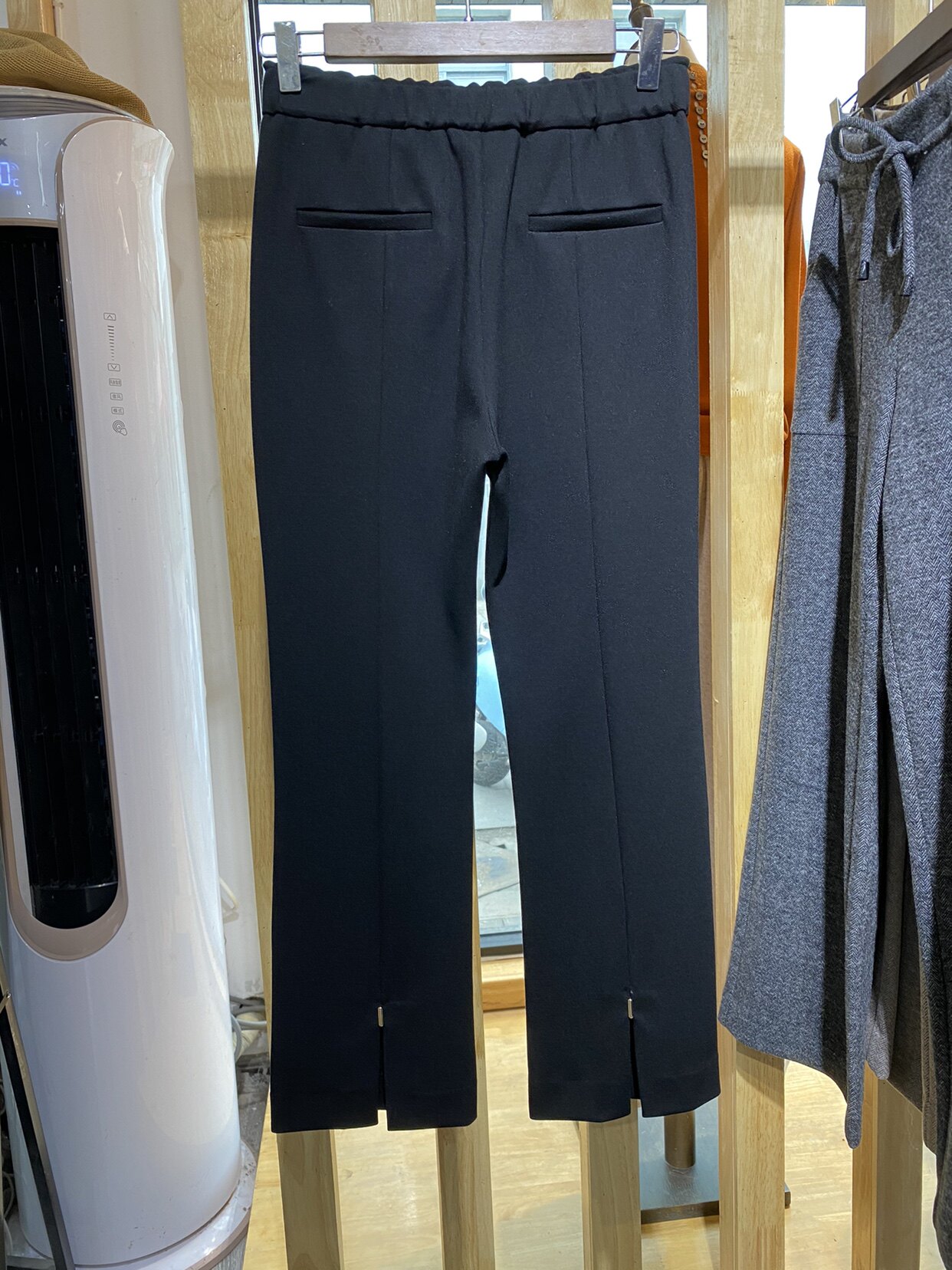 女裤鑫娅丽贝卡21065松紧弹力显瘦微喇裤脚开叉休闲裤