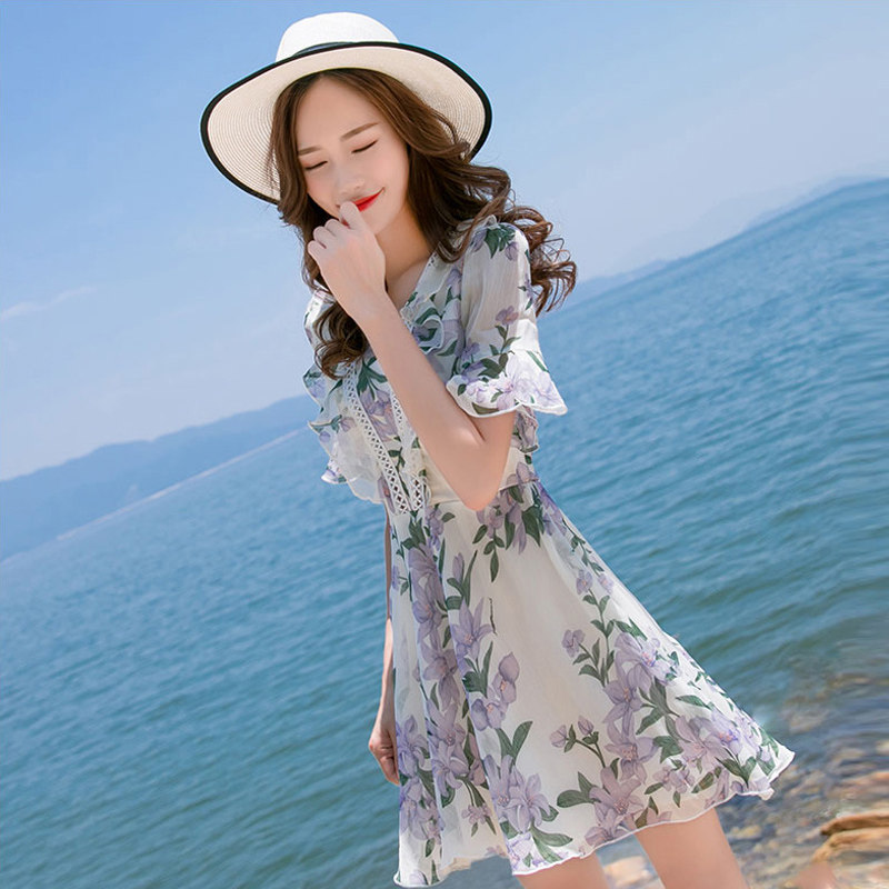 碎花连衣裙收腰显瘦超仙气质仙女女裙夏天矮个子连衣裙