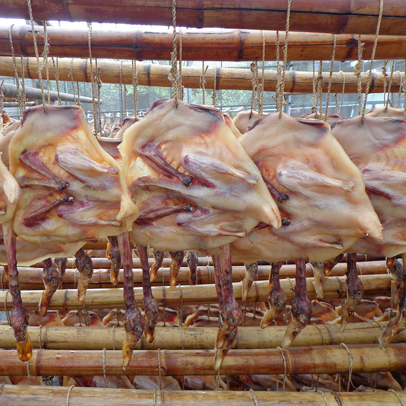 江西赣南特产正宗赣县沙地板鸭腊味风干鸭腊腌肉