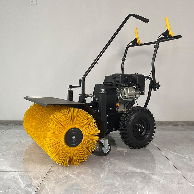 小型除雪机手推自走齿轮小区物业公园广场驾驶扫雪机