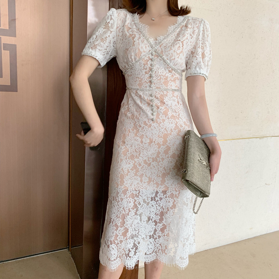 连衣裙2020夏装新款淑女女裙镂空钩花裙收腰显连衣裙