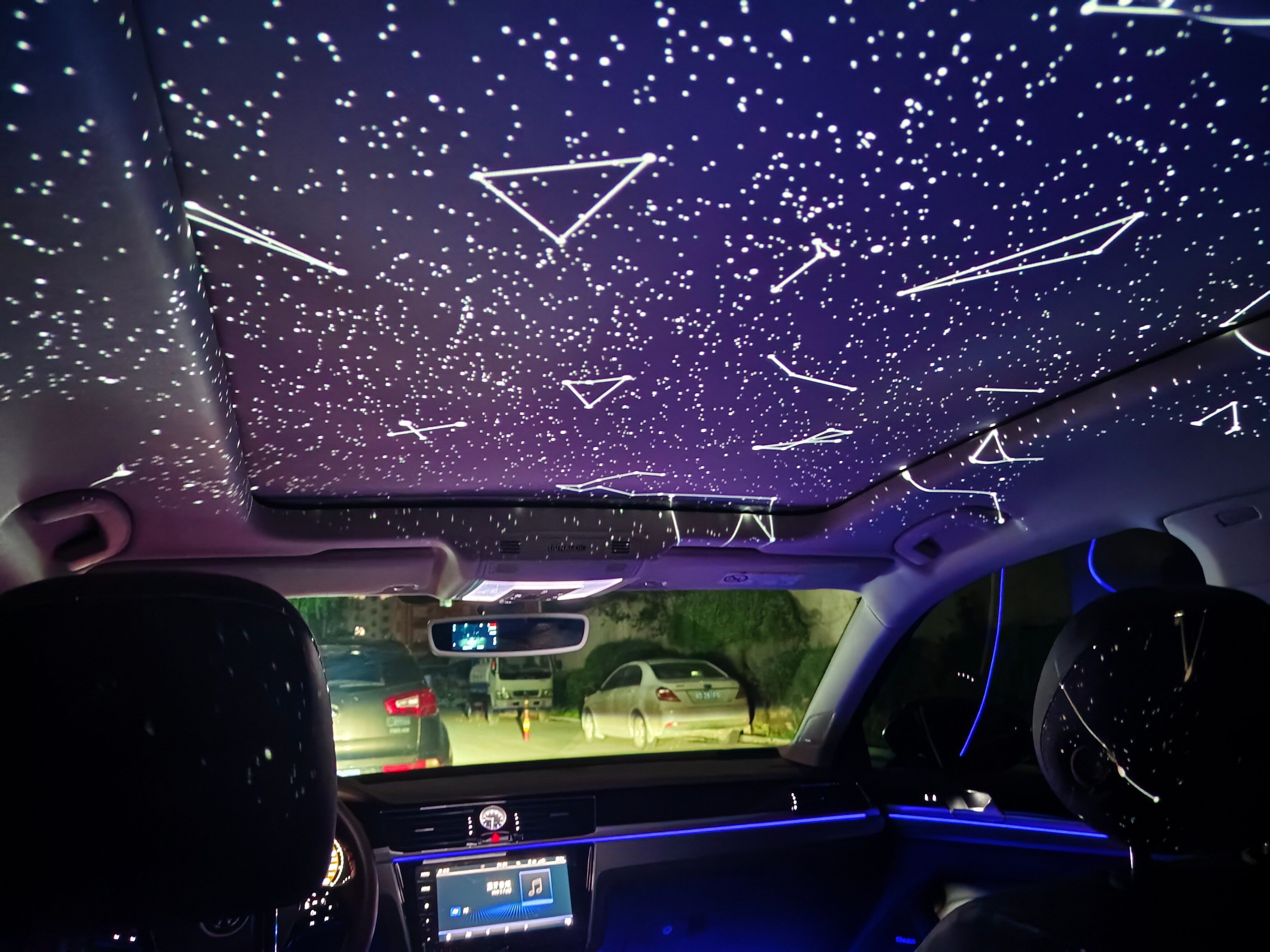 汽车车载车顶车内星空投影仪生日氛围灯礼圣诞节氛围灯