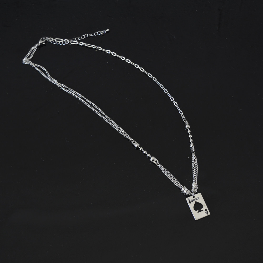 钛钢不掉掉色嘻哈扑克牌项链黑色爱心吊坠个性项链