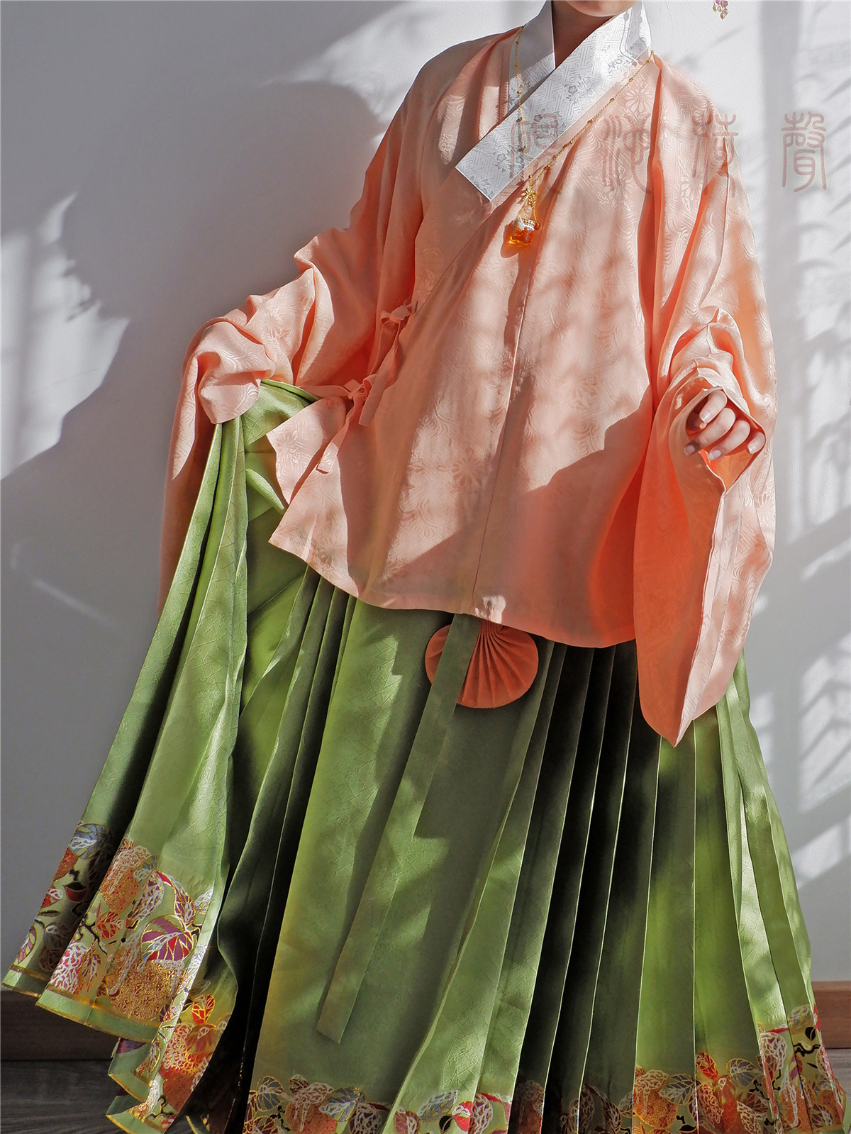 【砚池荷声】铜氨丝提花交领短衫/对穿交/琵琶袖/飞机袖/春夏汉服